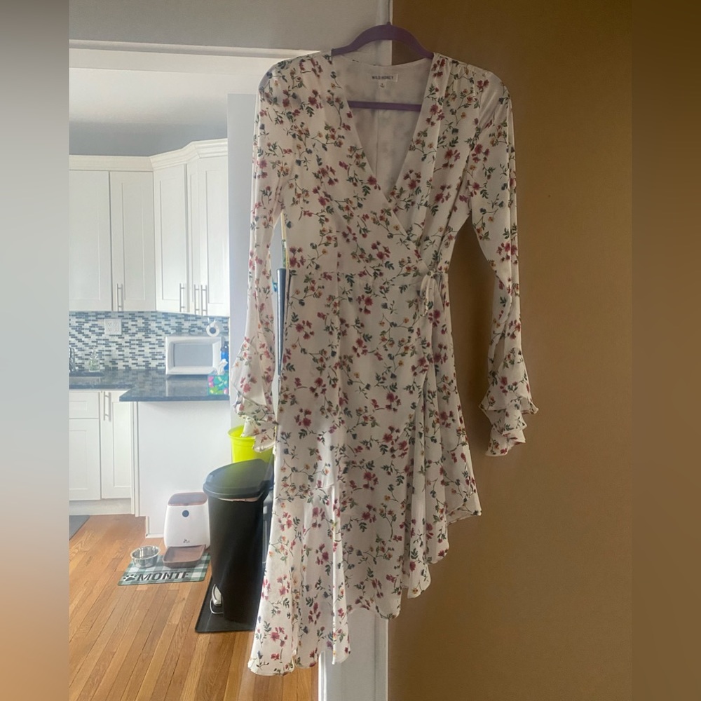 Asymmetrical hemmed floral dress